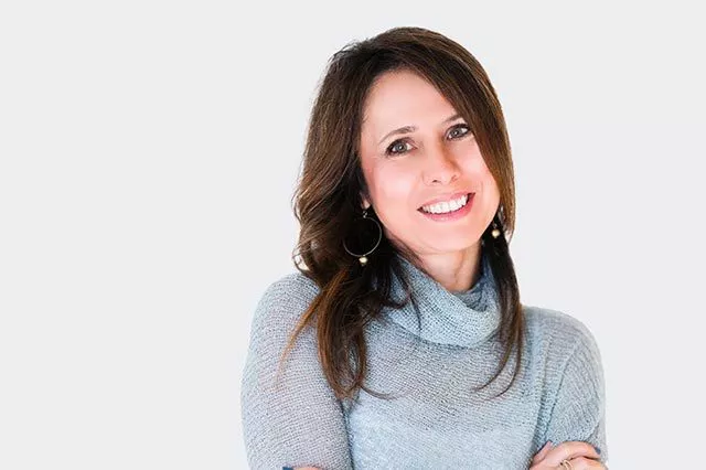 Serap Alvarez, Headshot