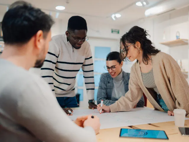 customer xperience team working